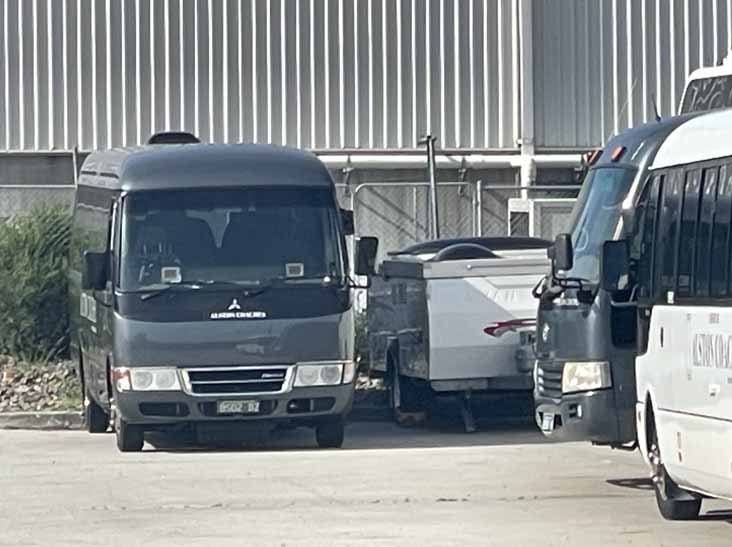 Alston Coaches Fuso Rosa BS02DZ